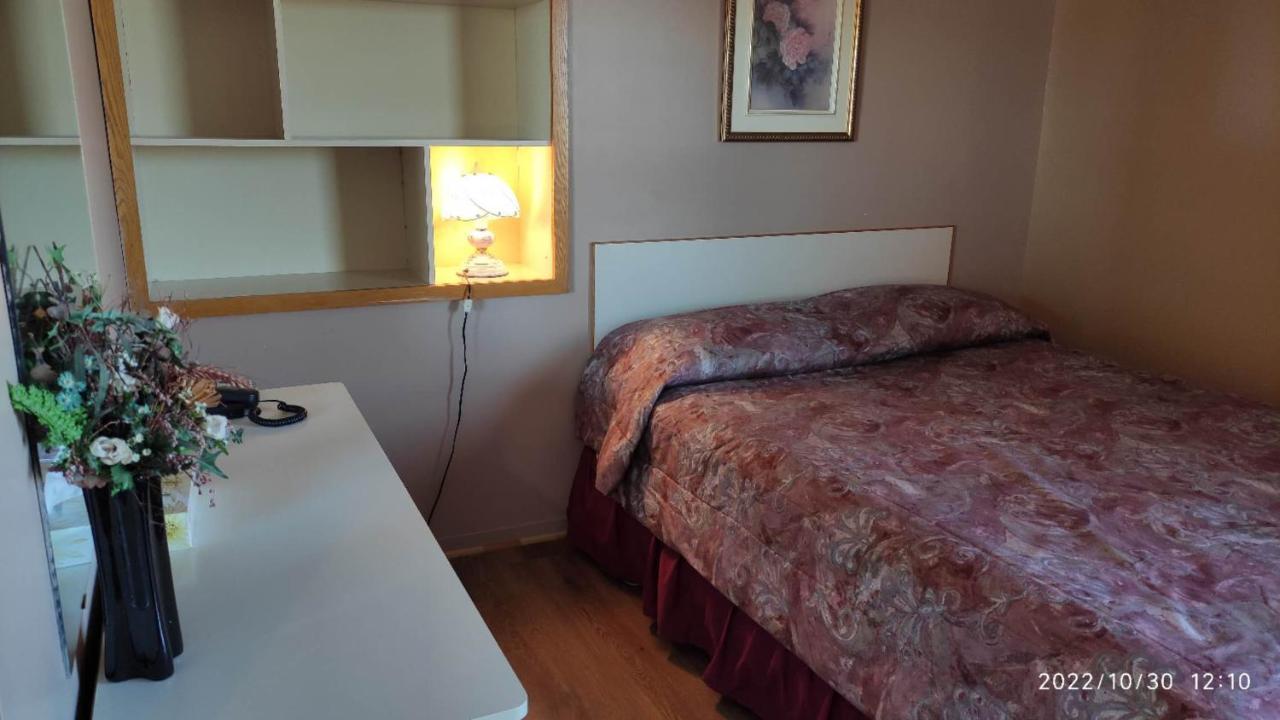 Motel Rayalco Laurier Station Eksteriør bilde